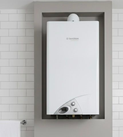 DEMİRDÖKÜM COMPACT HERMETİK DOĞALGAZLI ŞOHBEN